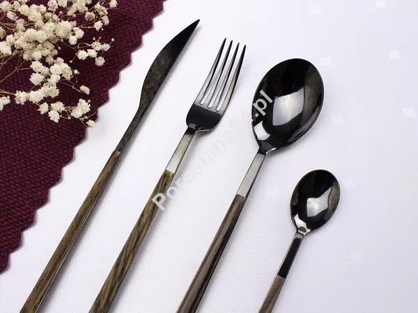 Komplet sztućców 24 cz. na 6 osób PINTI1929 - Sushi Anniversary Black&Wenghe (2.5 mm) - pudełko 23.17V0.K091.K24 Komplet sztućców 24 cz. na 6 osób PINTI1929 - Sushi Anniversary Black&Wenghe (2.5 mm) - pudełko 23.17V0.K091.K24