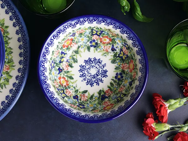 Salaterka 18 cm Bolesławiec - Kwiatowy Ogród Salaterka 18 cm Bolesławiec - Kwiatowy Ogród