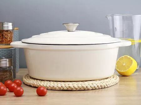 Garnek owalny żeliwny / brytfanna 30 cm Nois - Tierra Kremowy 17.830089