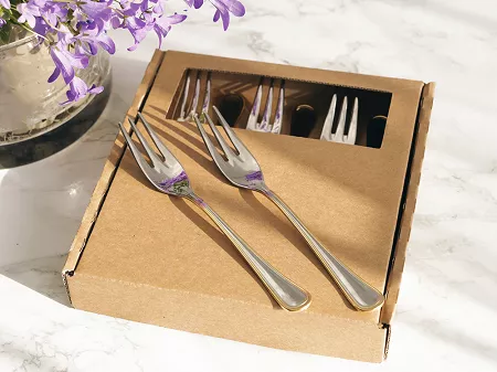 Komplet 6 widelczyków do ciasta 15 cm Pintinox 1929 - Sirio (2.5 mm) złocony GIFT BOX