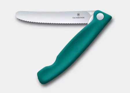 Nóż składany ząbkowany 11 cm Victorinox - Swiss Classic Zielony V.SC.T.6.7834.FC1