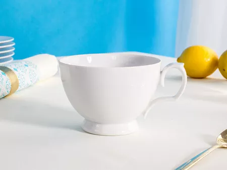 Filiżanka śniadaniowa 0,35 L Altom Design - MariaPaula Biała L01