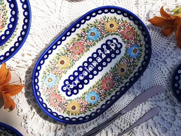 Półmisek owalny 33 cm Bolesławiec - Rajska Łąka Półmisek owalny 33 cm Bolesławiec - Rajska Łąka