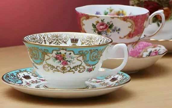 Nowoczesne wzory porcelany – elegancja i funkcjonalność